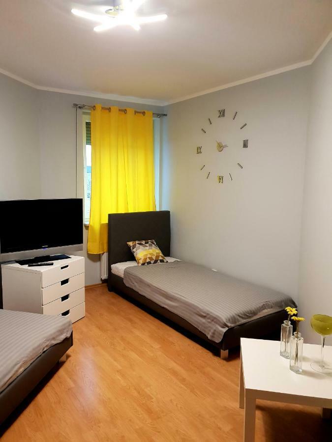 Apartament Szafir Zielona Gora  Exterior photo